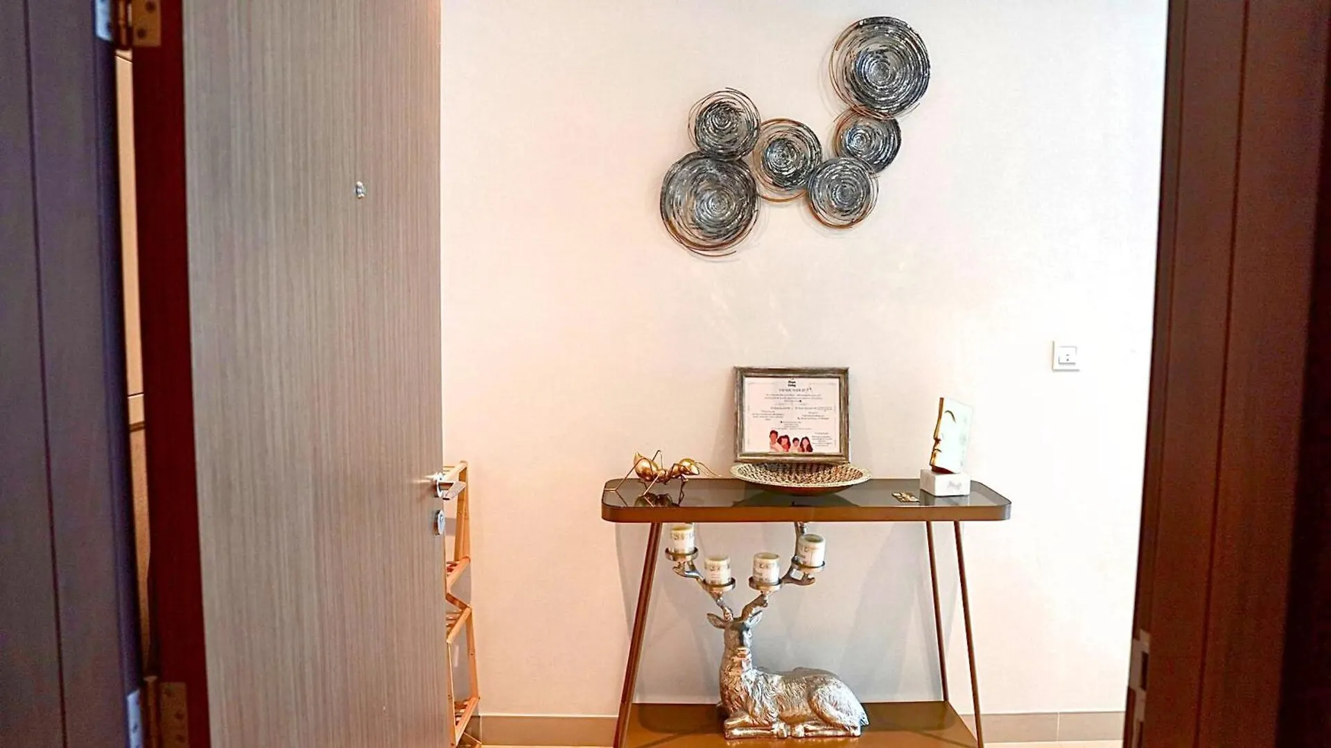 Luxe Dubai Marina Apartment 5242 Building 2Bhk